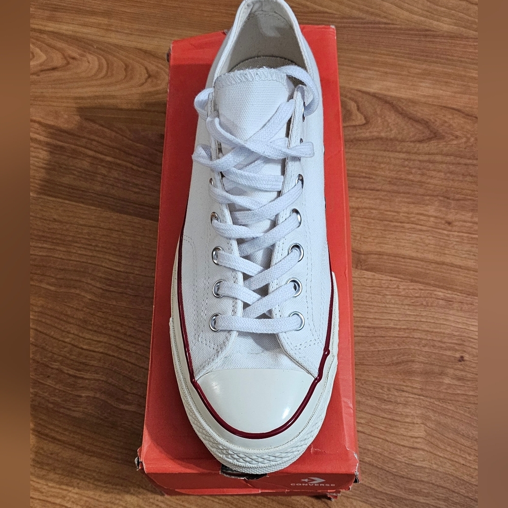 Chuck Taylor Unisex Converse Sneakers